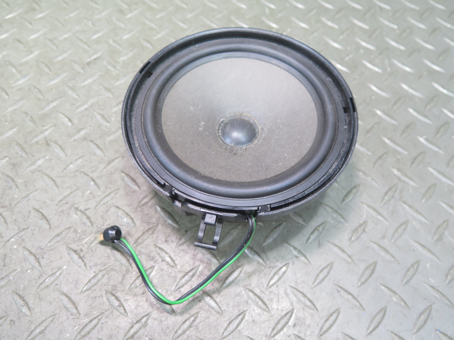 86-93 Mercedes W124 300E Set of 2 Left & Right MID Range Speaker OEM