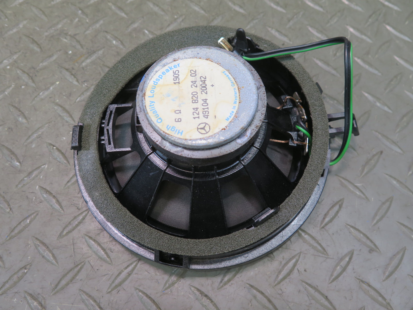 86-93 Mercedes W124 300E Set of 2 Left & Right MID Range Speaker OEM