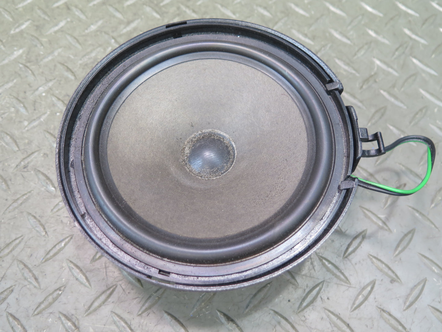 86-93 Mercedes W124 300E Set of 2 Left & Right MID Range Speaker OEM