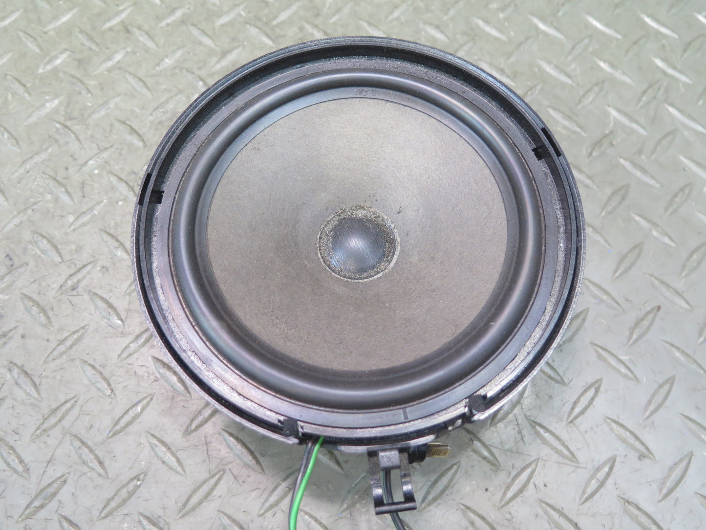 86-93 Mercedes W124 300E Set of 2 Left & Right MID Range Speaker OEM
