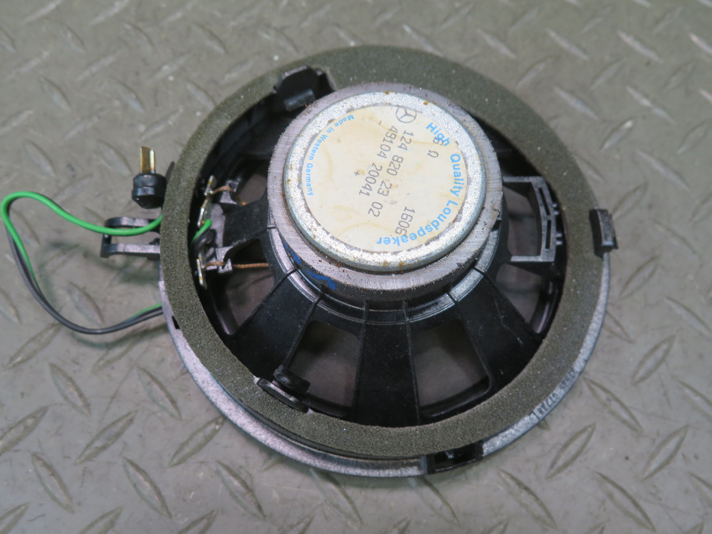 86-93 Mercedes W124 300E Set of 2 Left & Right MID Range Speaker OEM