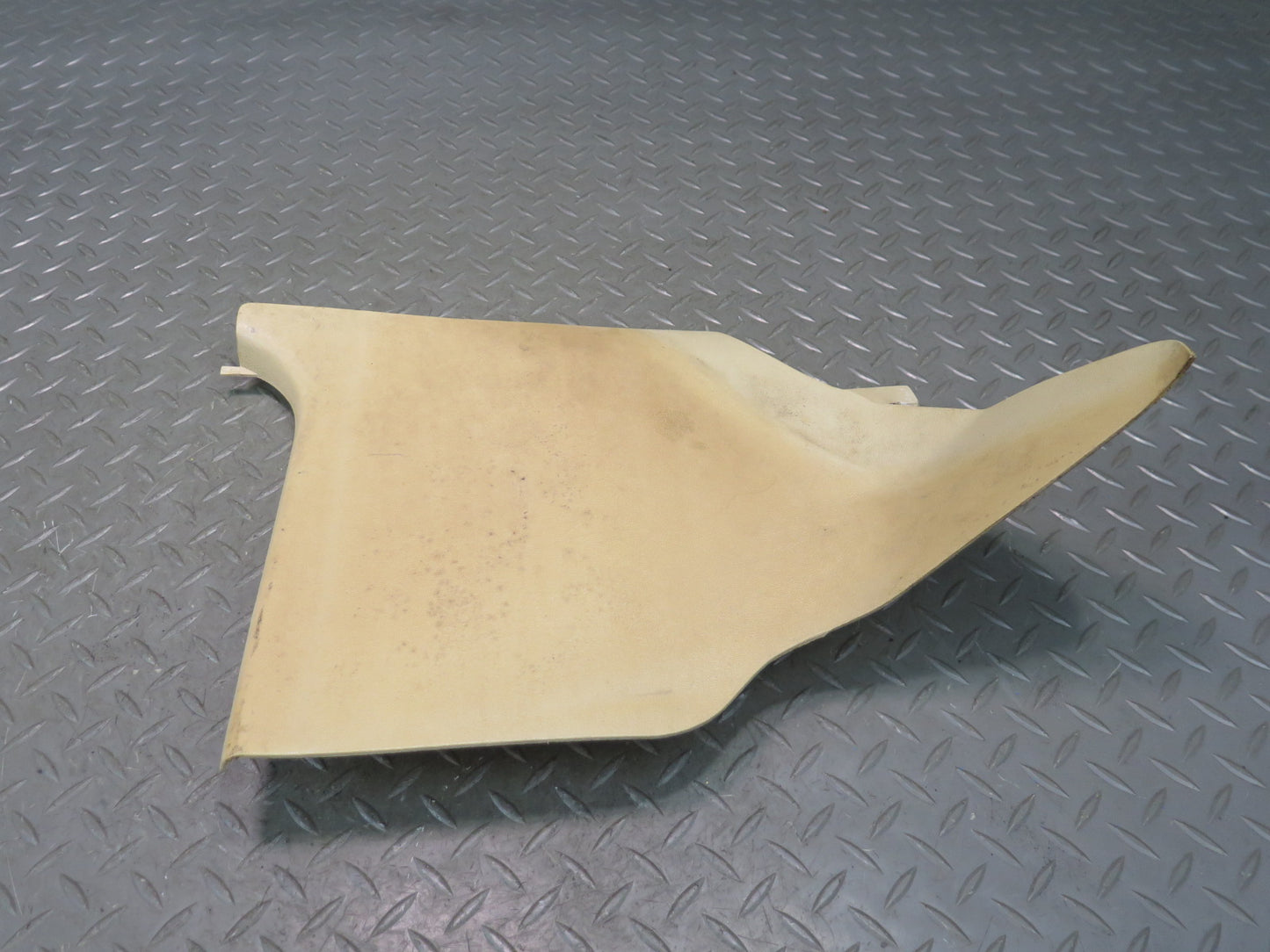 90-93 Mercedes W124 300E Set of 2 Front Left & Right Kick Trim Cover Panel OEM