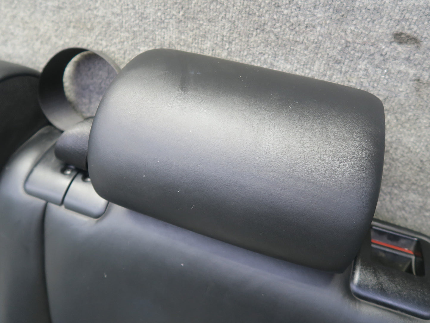 05-06 BMW E53 X5 Front & Rear Comfort Leather Heated Seat Bolster Set Black  OEM