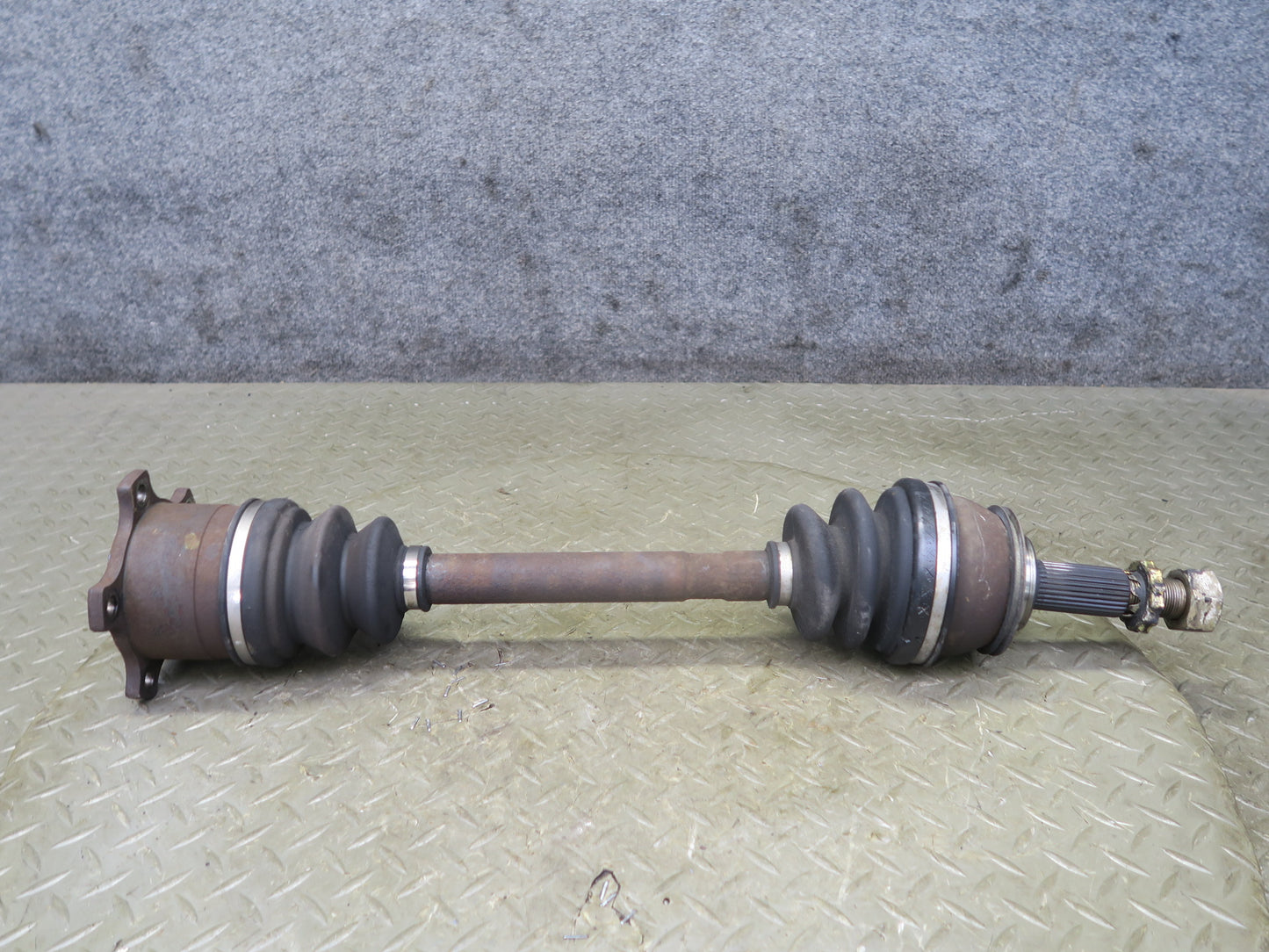 95-97 Nissan Gloria HY33 RWD VQ30DET Turbo A/T Rear Left Axle Shaft 60K OEM