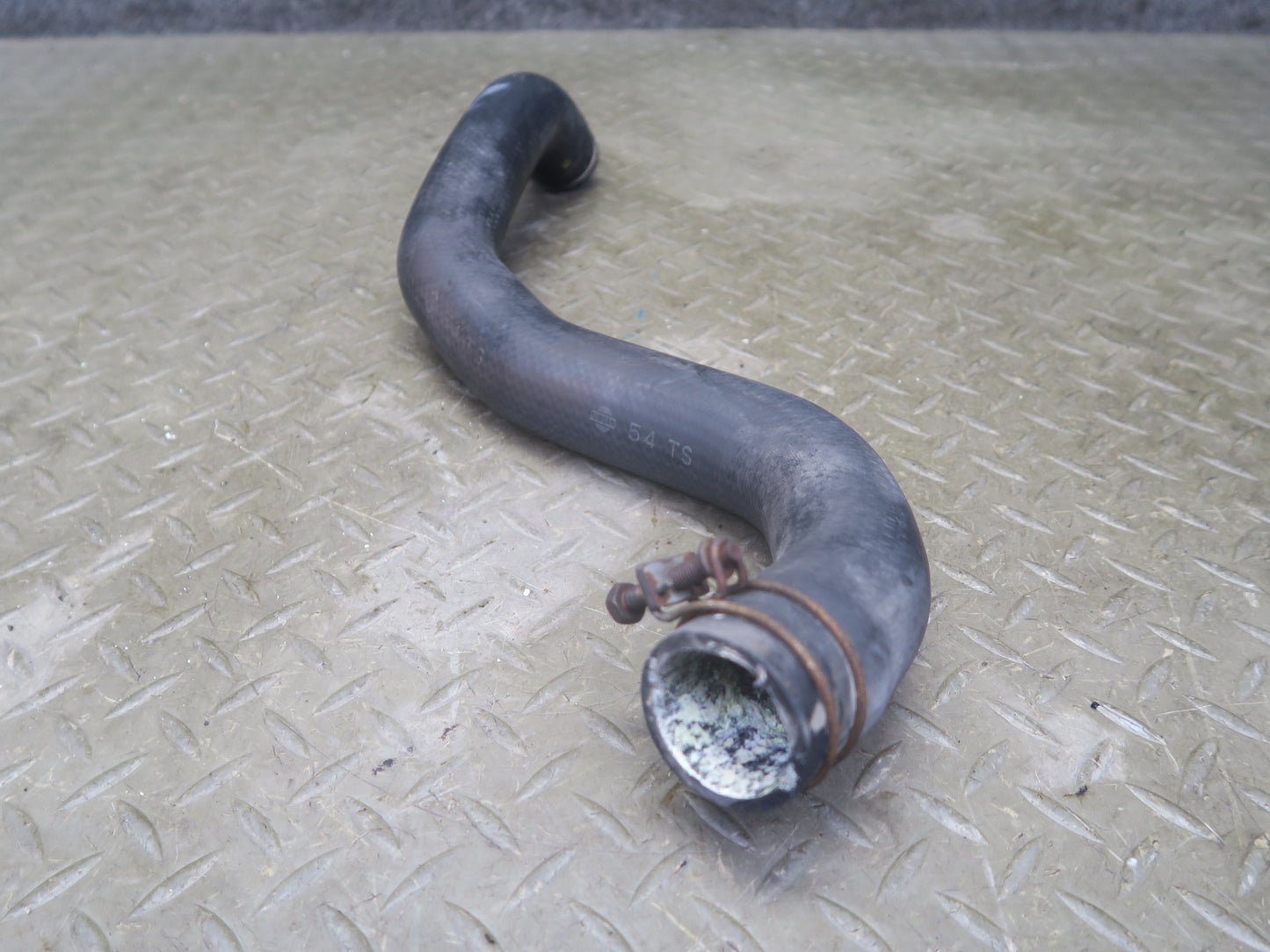 95-97 Nissan Gloria HY33 VQ30DET Set of 4 Engine Coolant Hose Pipe Line OEM