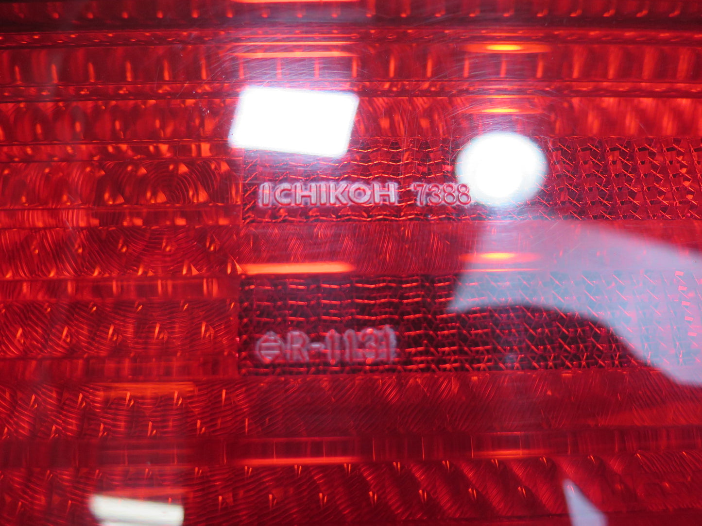 95-97 Nissan Gloria HY33 Set of 2 Rear Left & Right Tail Light Lamp OEM
