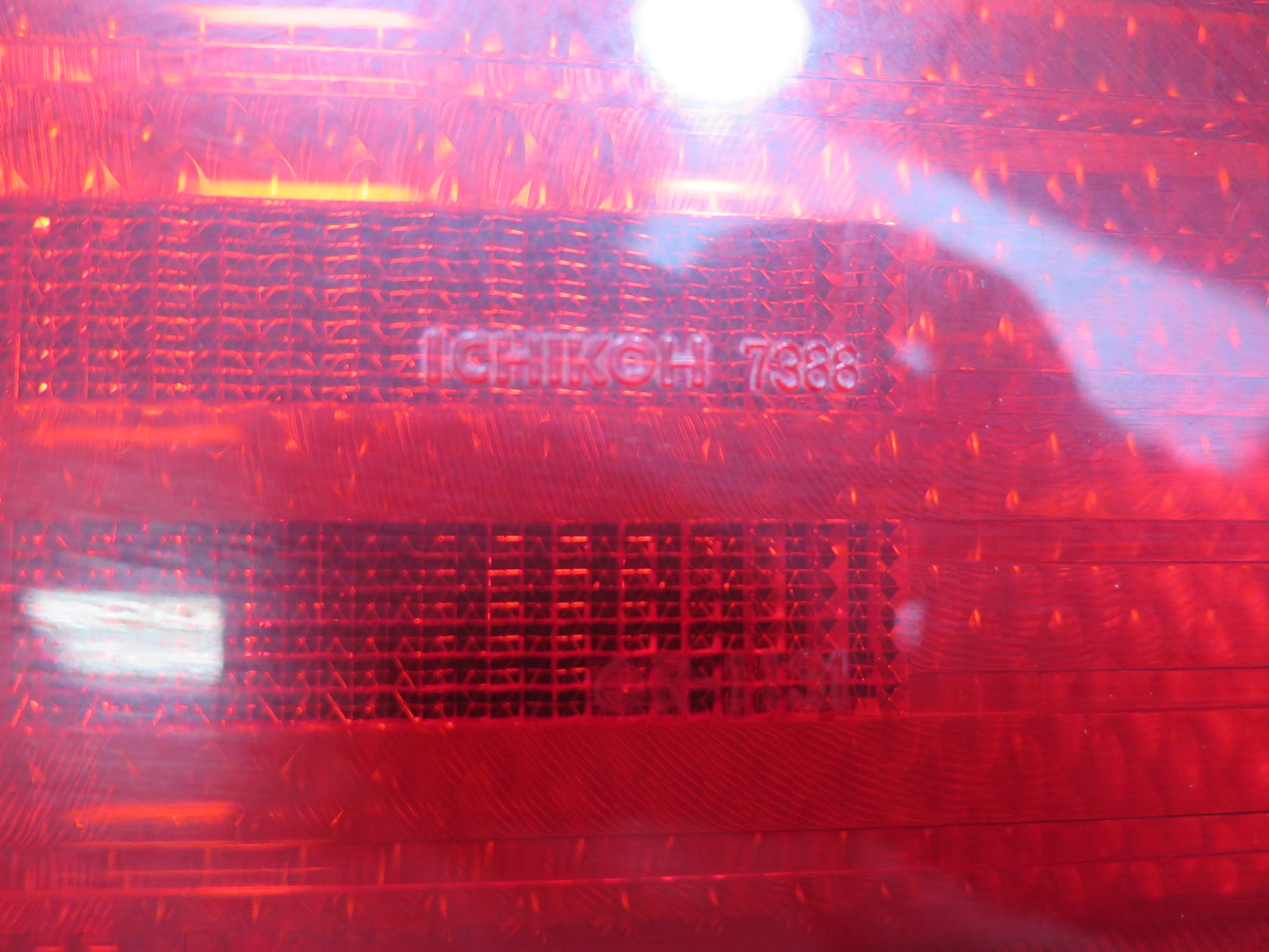 95-97 Nissan Gloria HY33 Set of 2 Rear Left & Right Tail Light Lamp OEM