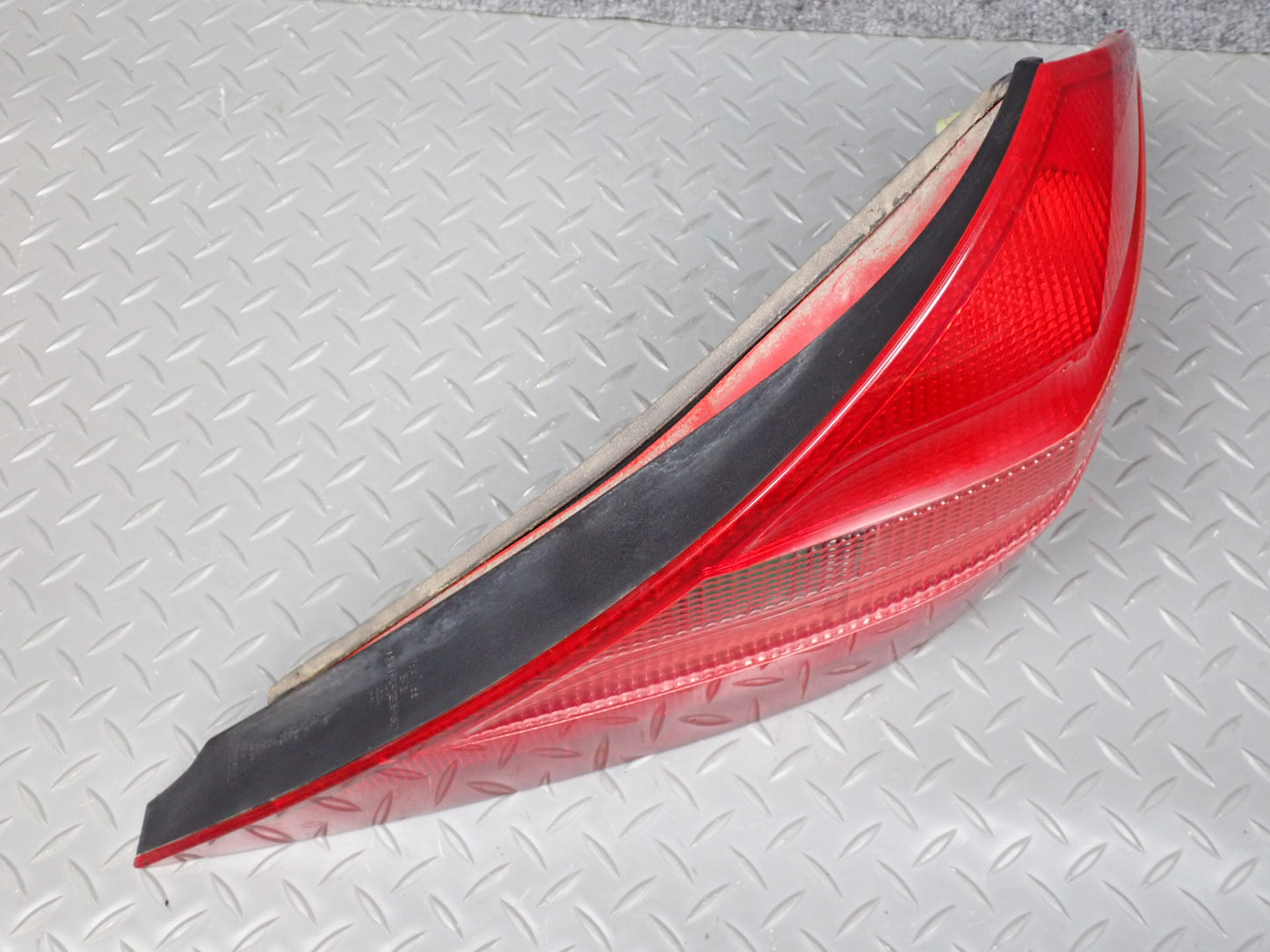 03-06 Mercedes R230 Sl-class Rear Right Tail Light Lamp OEM