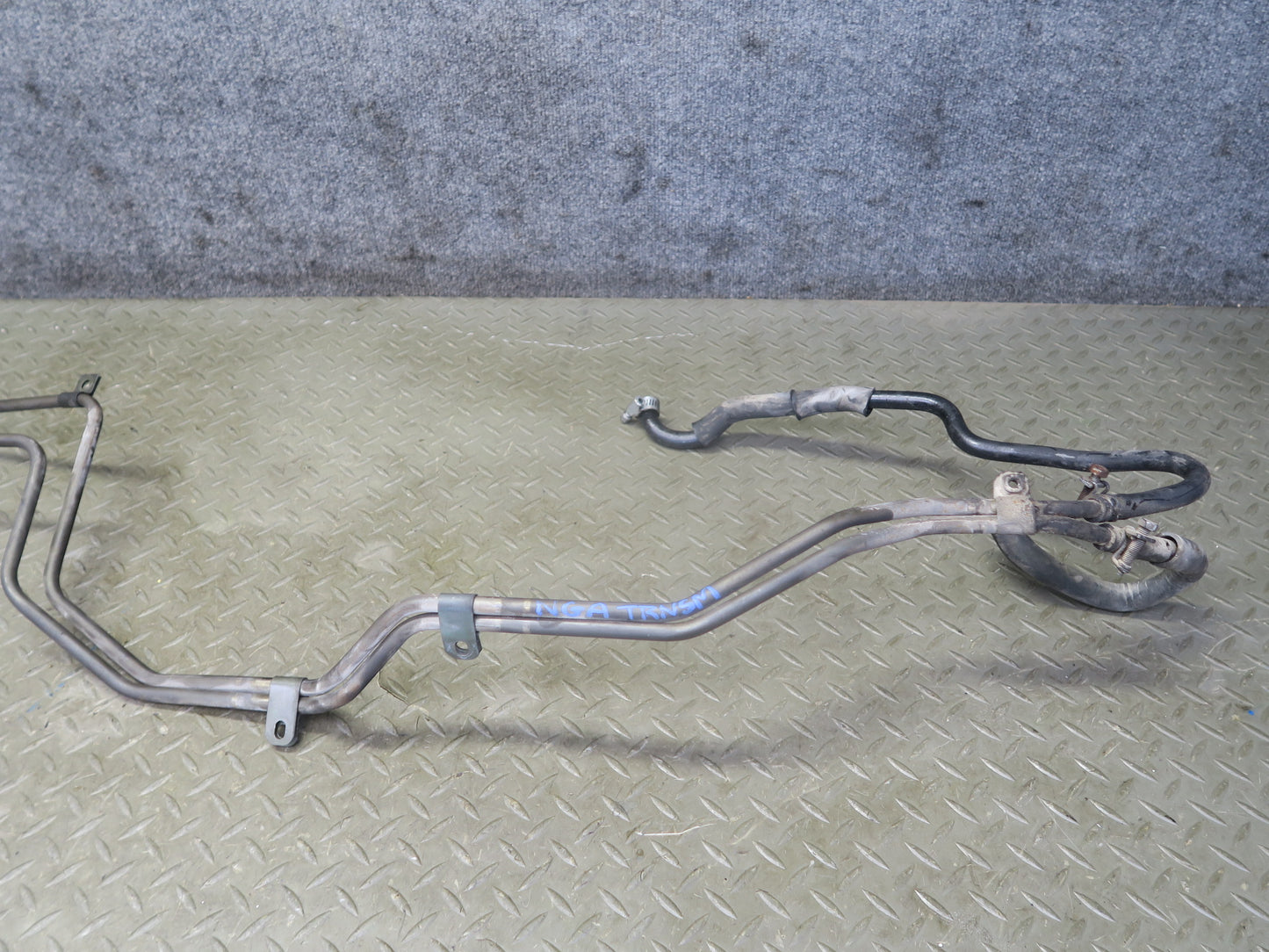95-97 Nissan Gloria HY33 VQ30DET RWD Turbo A/T Transmission Hose Pipe Line OEM