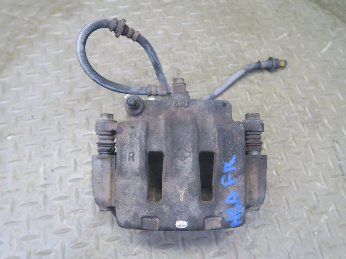95-97 Nissan Gloria HY33 Front Right & Left Brake Caliper Set 60K Miles OEM