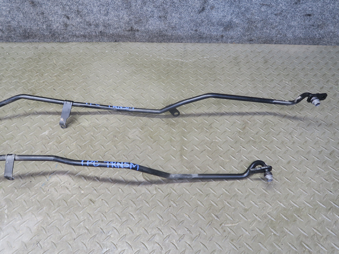 11-18 Porsche Cayenne 958 4.8L A/T Automatic Transmission Hose Pipe Line Set