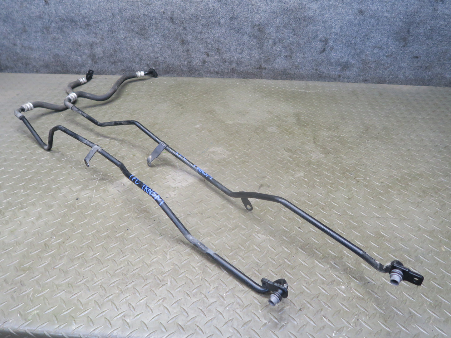 11-18 Porsche Cayenne 958 4.8L A/T Automatic Transmission Hose Pipe Line Set