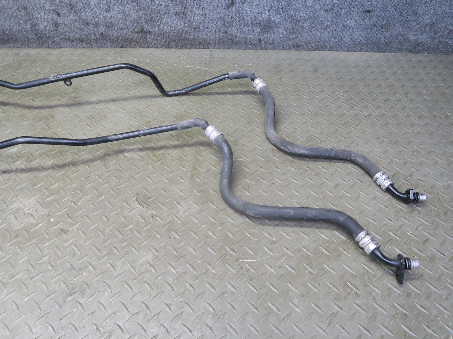 11-18 Porsche Cayenne 958 4.8L A/T Automatic Transmission Hose Pipe Line Set