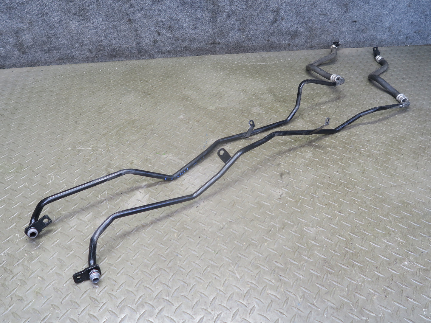 11-18 Porsche Cayenne 958 4.8L A/T Automatic Transmission Hose Pipe Line Set
