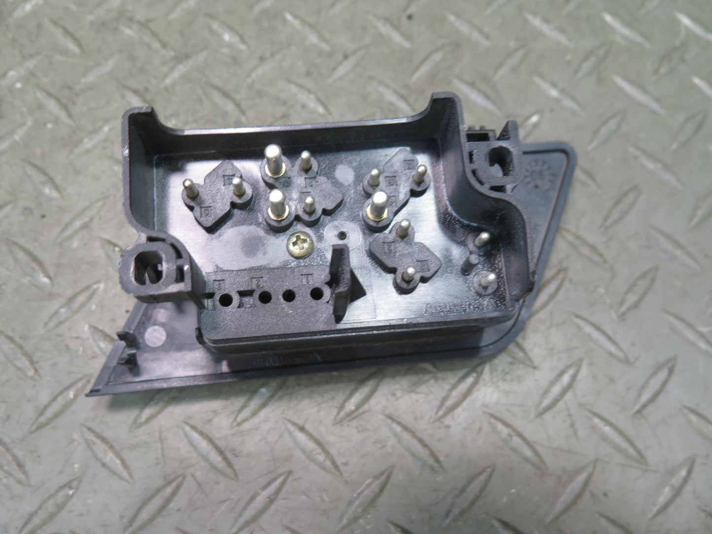 86-93 Mercedes W124 300E Front Right Seat Adjust Control Switch OEM
