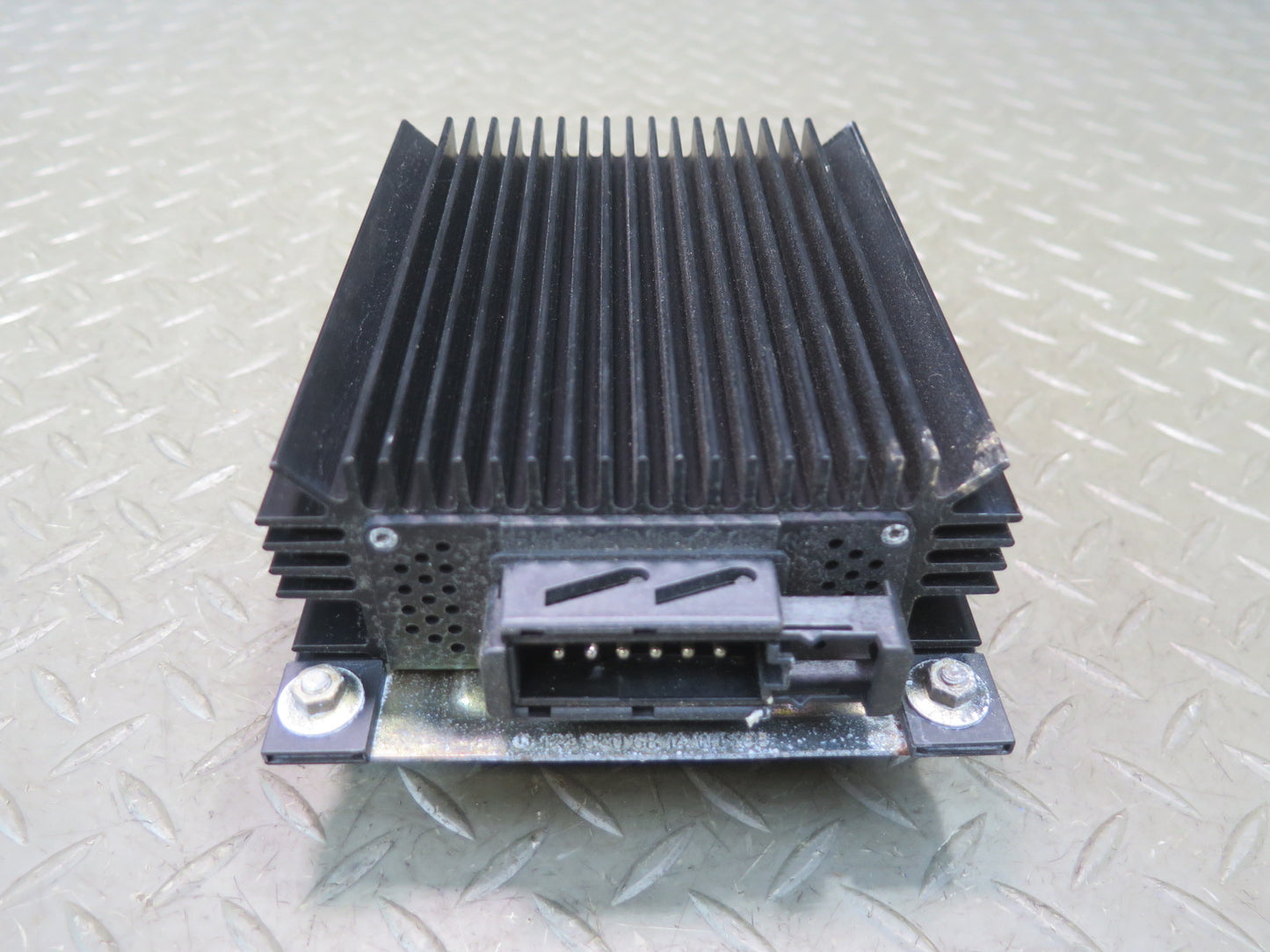 86-93 Mercedes W124 300E Radio Audio System Amplifier AMP 1248201389 OEM