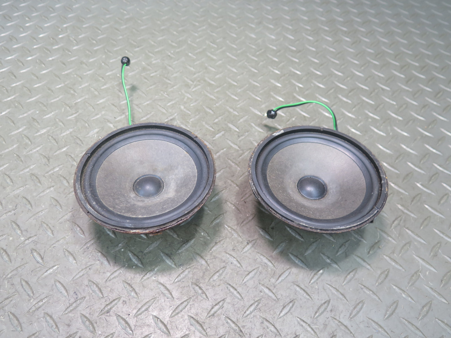86-93 Mercedes W124 300E Set of 2 Left & Right MID Range Speaker 1248200002 OEM