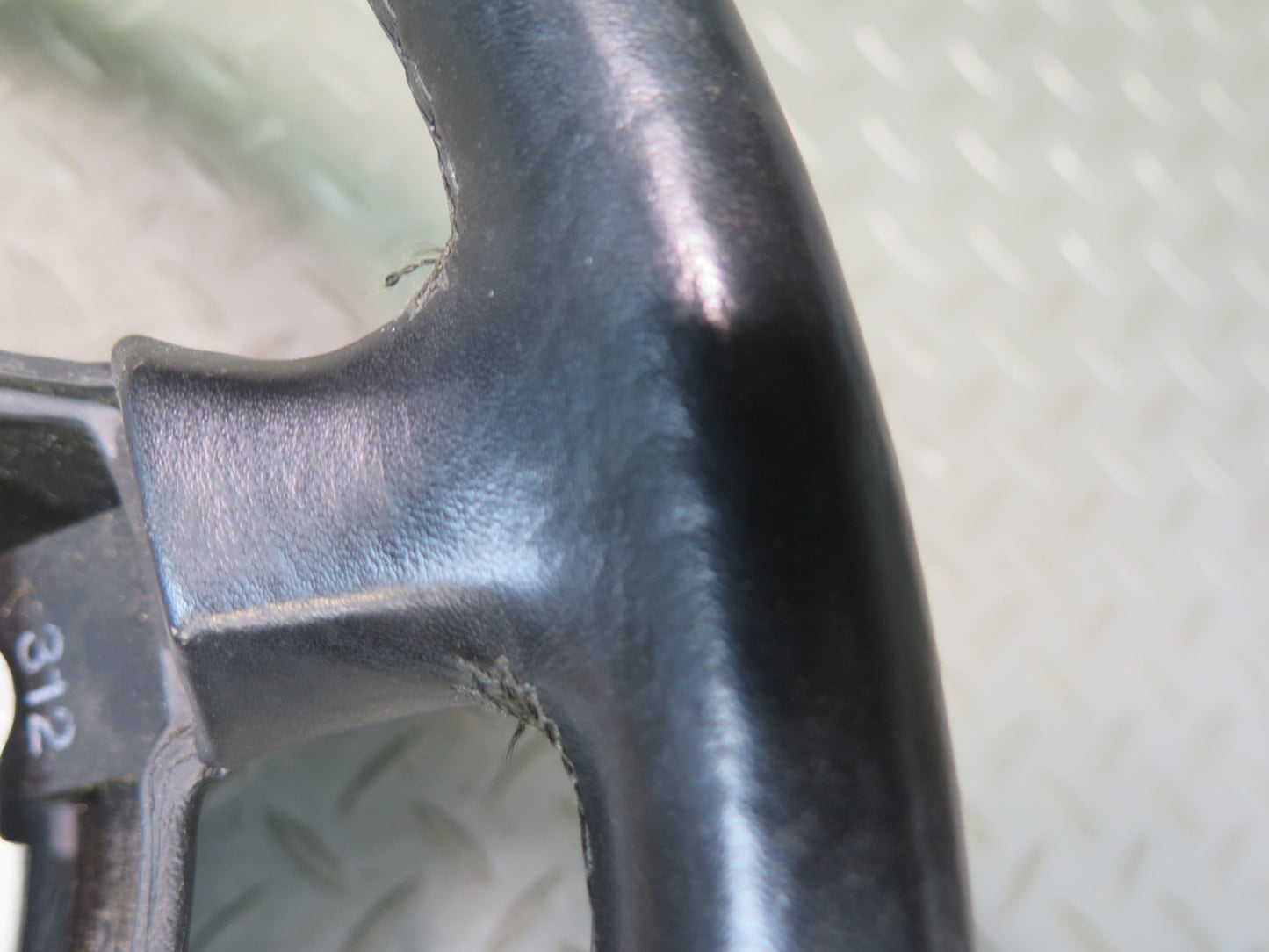 90-91 Mercedes W124 300E Leather Steering Black OEM