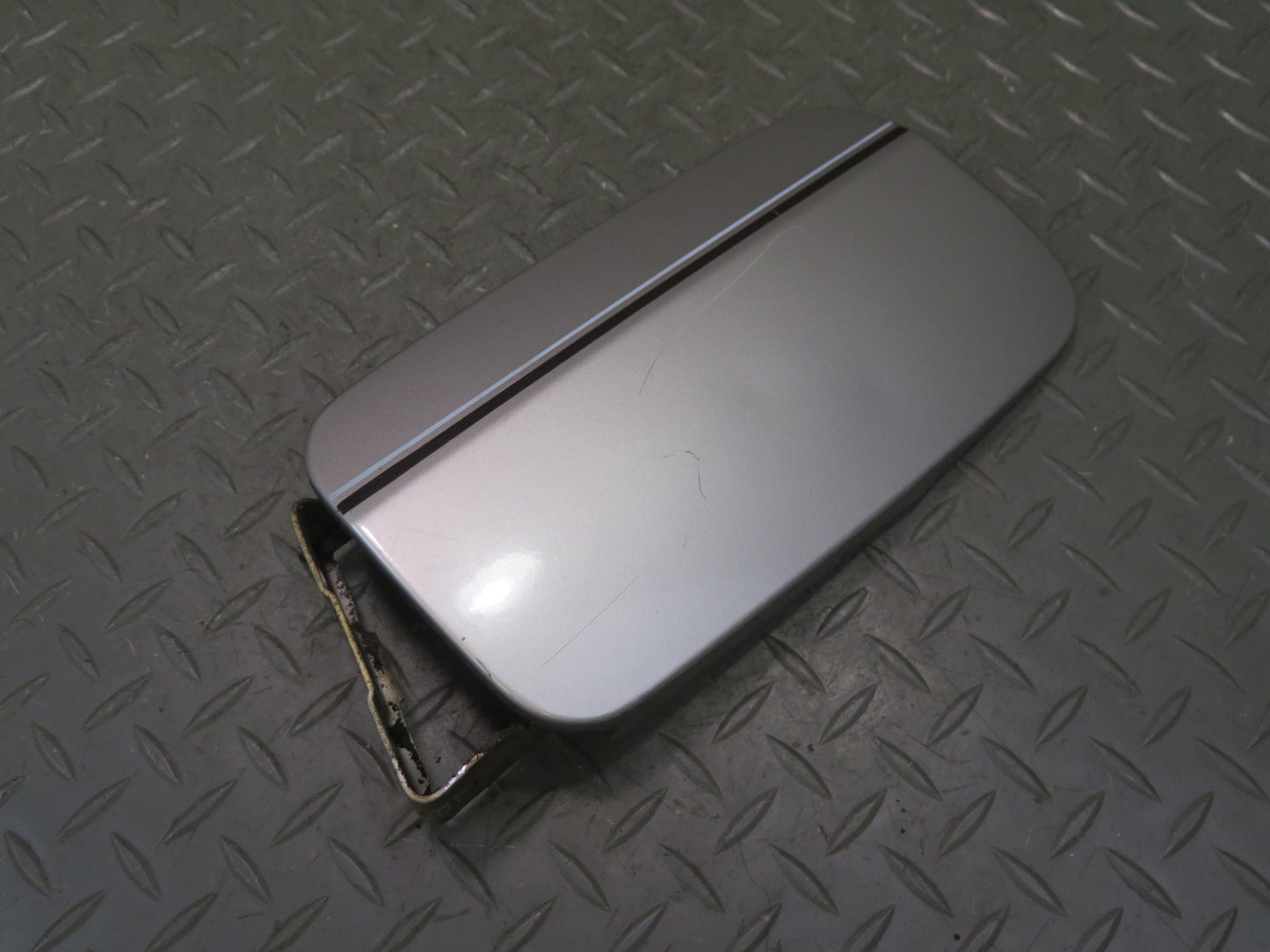 86-93 Mercedes W124 300E Fuel  Tank Filler Door Lid Cover OEM
