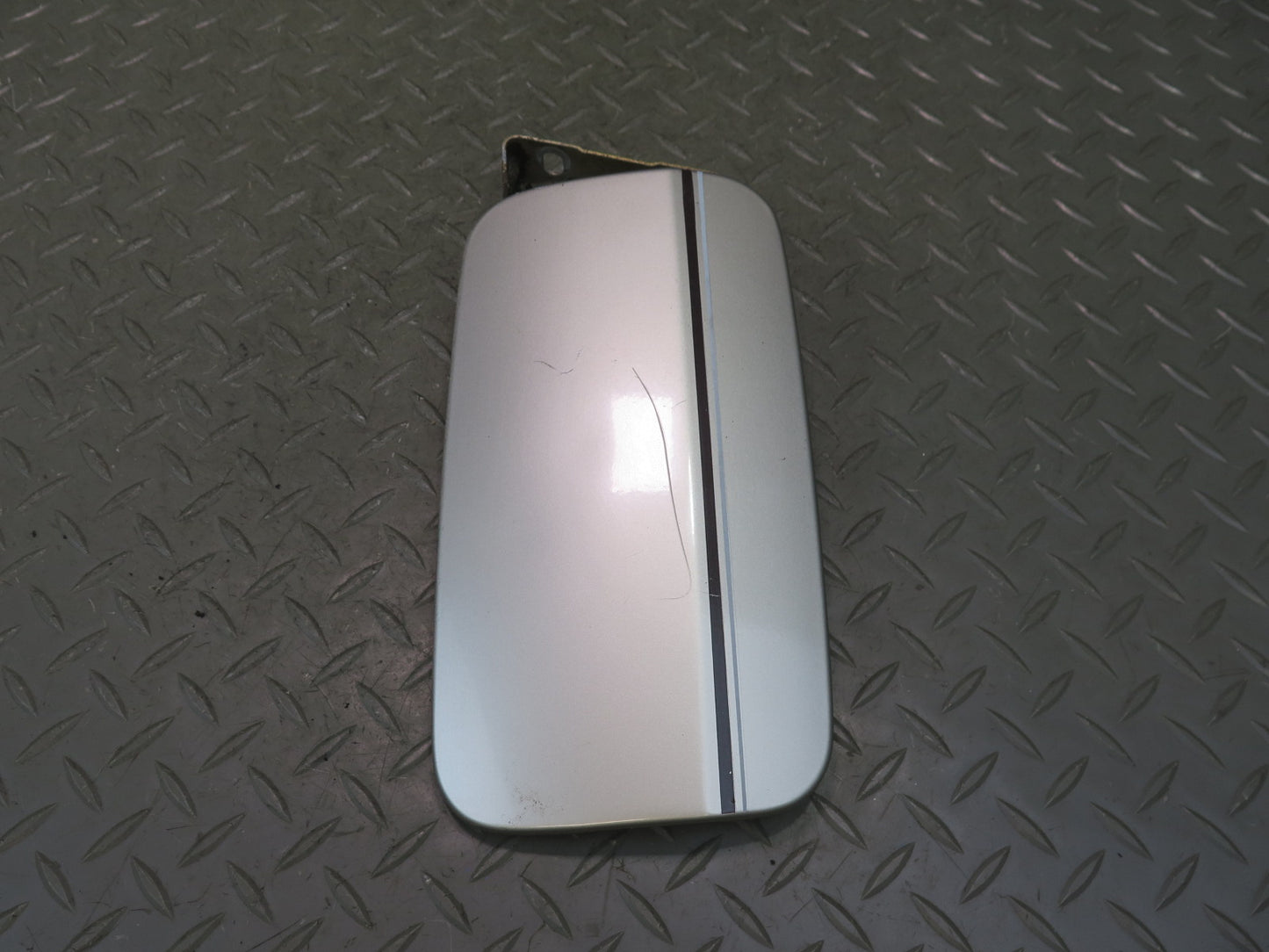 86-93 Mercedes W124 300E Fuel  Tank Filler Door Lid Cover OEM