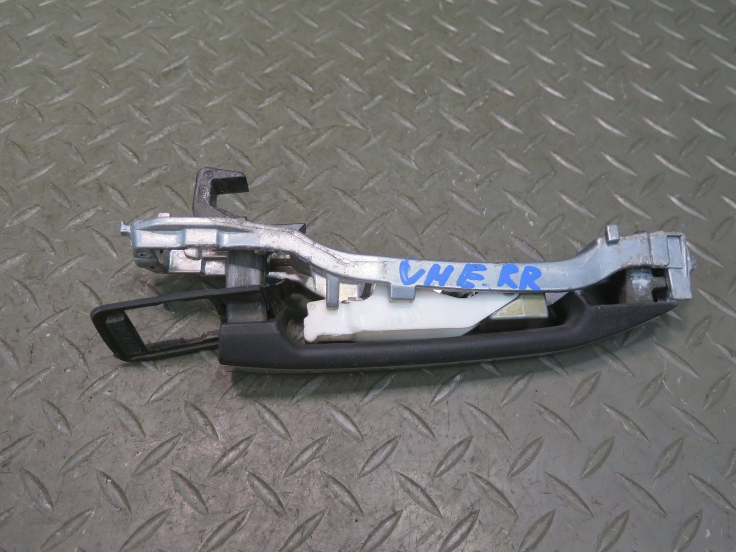 90-93 Mercedes W124 300E Set of 2 Rear Left & Right Door Exterior Handle OEM