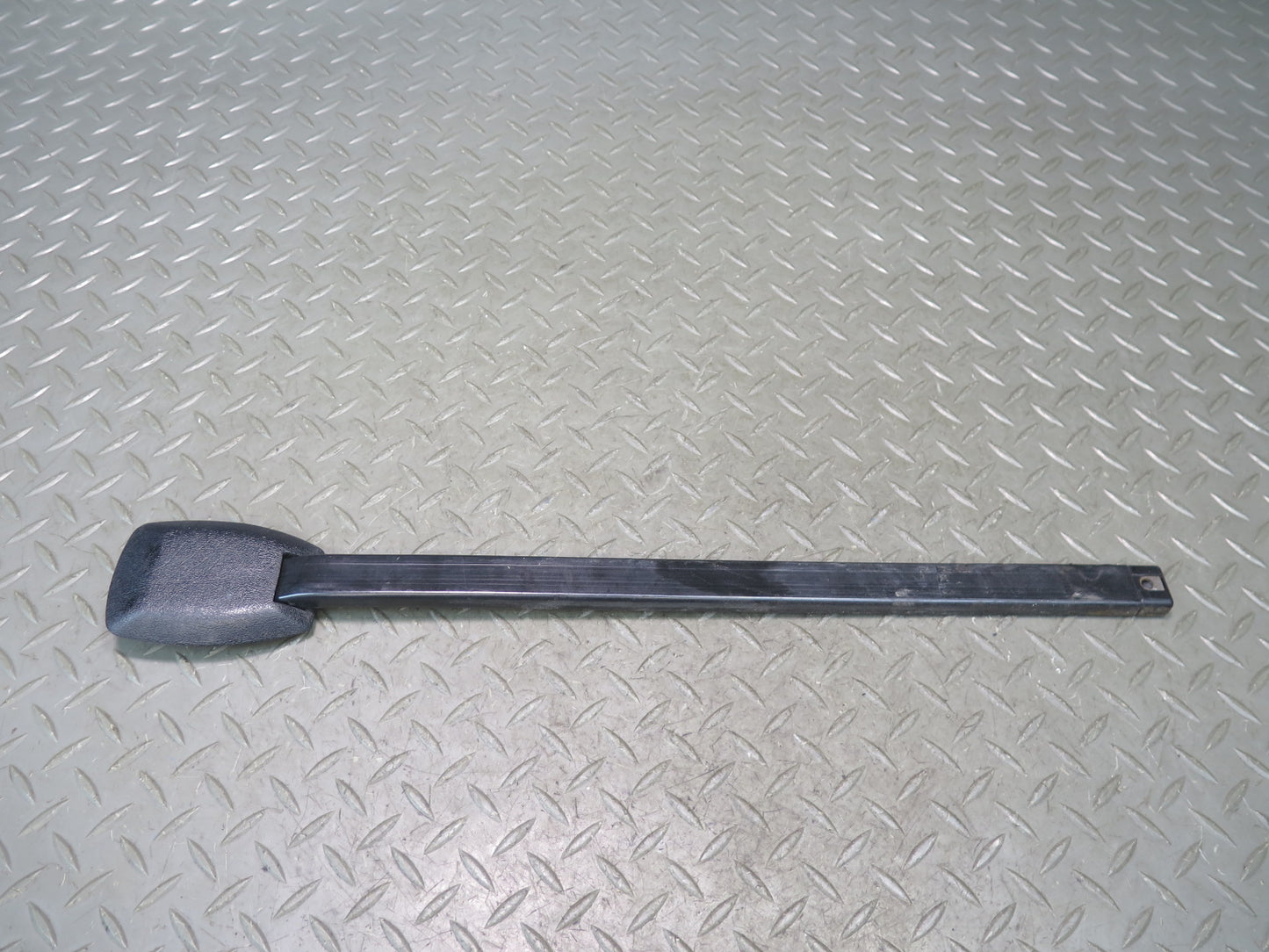 86-93 Mercedes W124 300E Set of 2 Front Left Seat Belt Guide Rail OEM