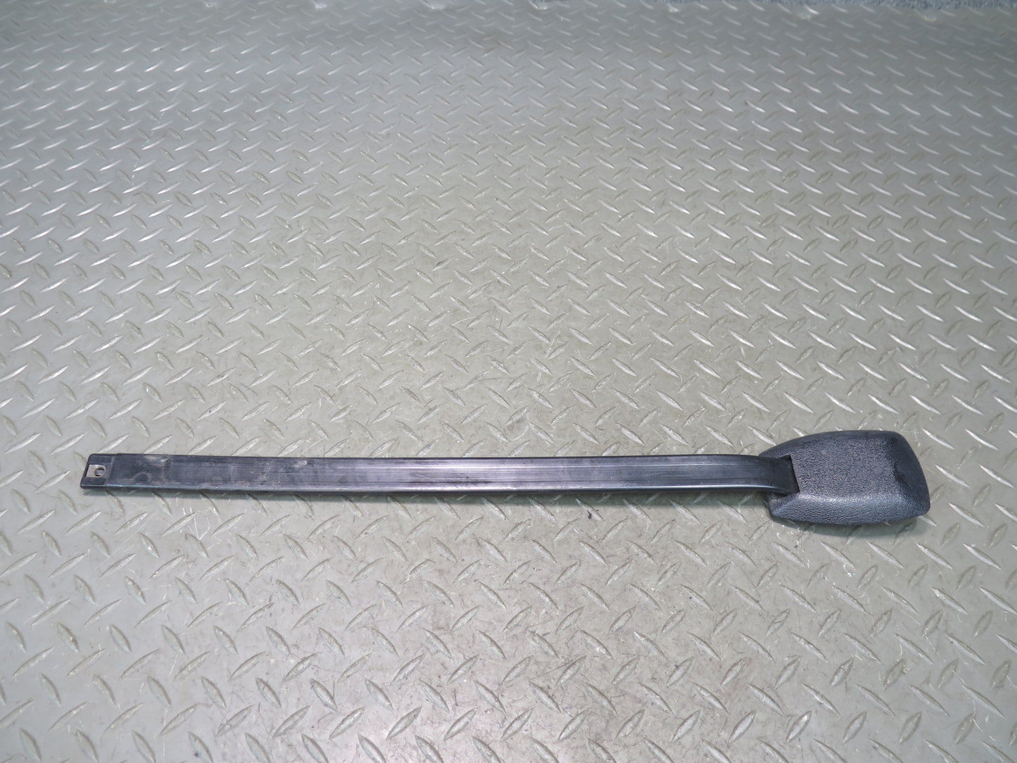 86-93 Mercedes W124 300E Set of 2 Front Left Seat Belt Guide Rail OEM