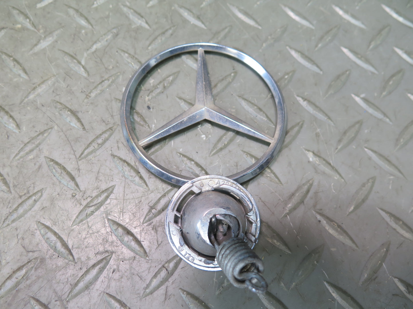 86-93 Mercedes W124 300E Front Hood Star Emblem  Logo Badge OEM