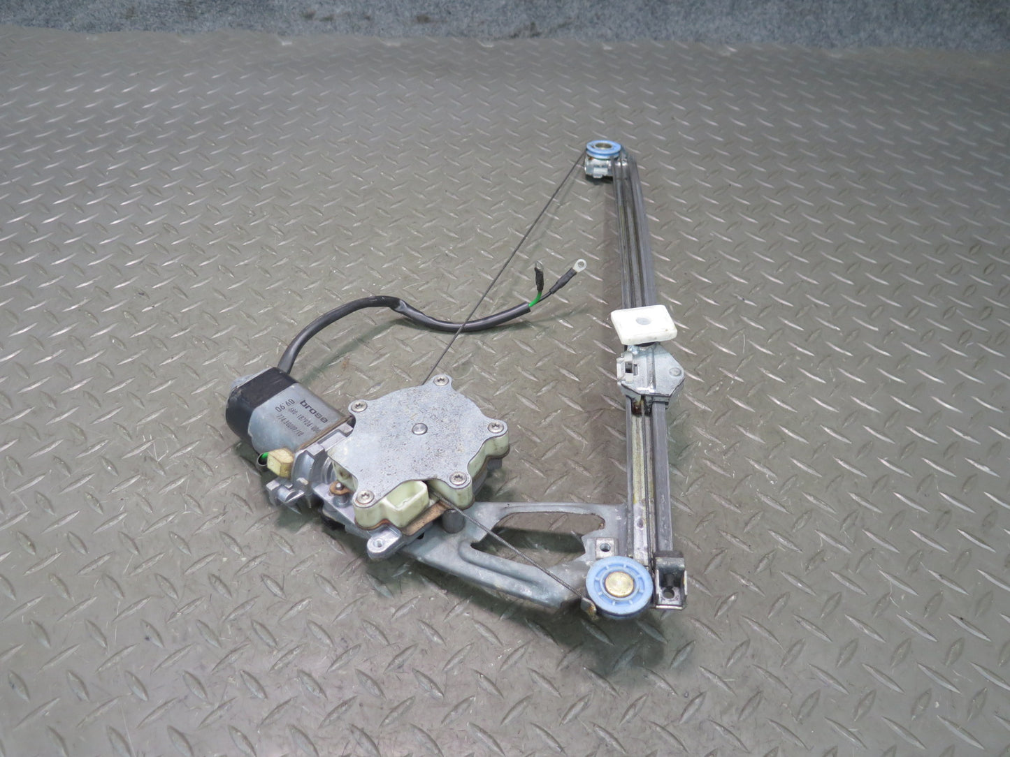 86-93 Mercedes W124 300E Rear Left Door Window Regulator w Motor OEM