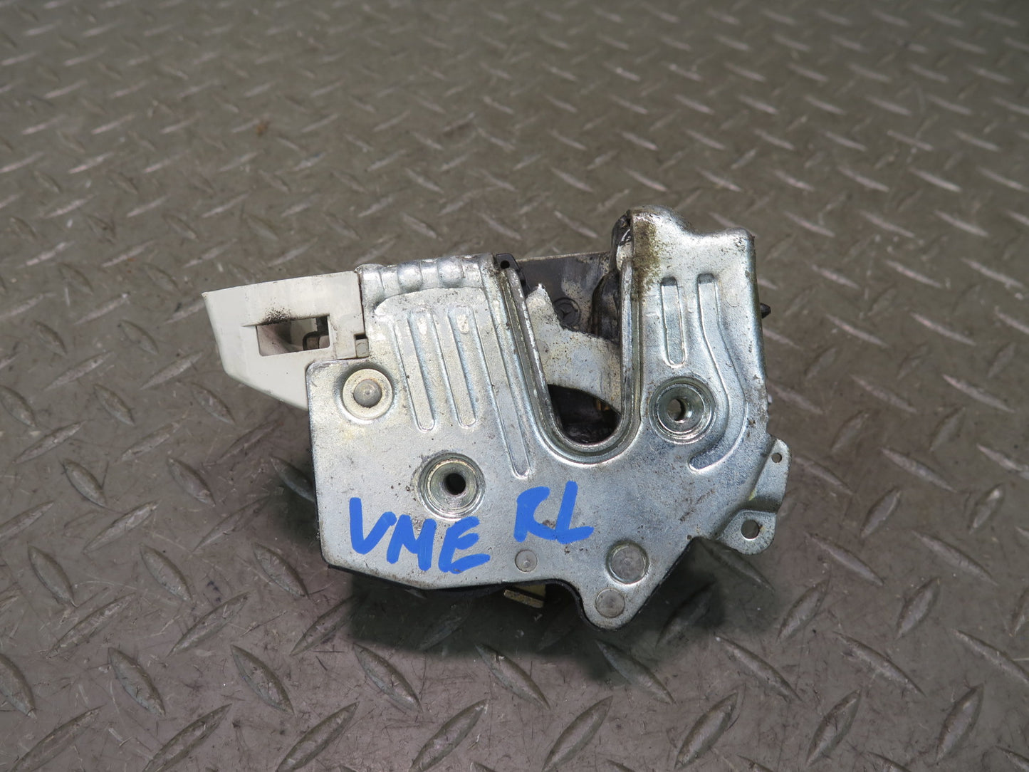 86-93 Mercedes W124 300E Rear Left Door Lock Latch OEM