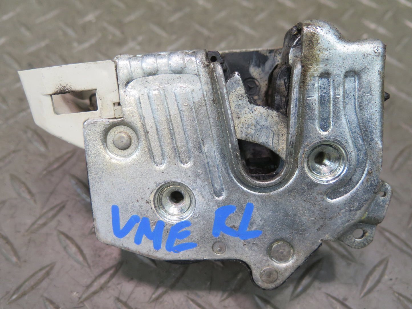 86-93 Mercedes W124 300E Rear Left Door Lock Latch OEM