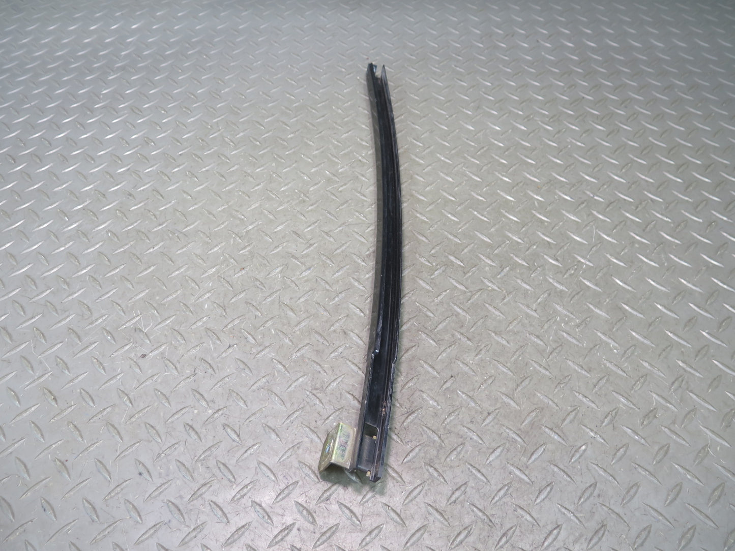 86-93 Mercedes W124 300E Set of 2 Rear Left & Right Door Window Guide Rail OEM