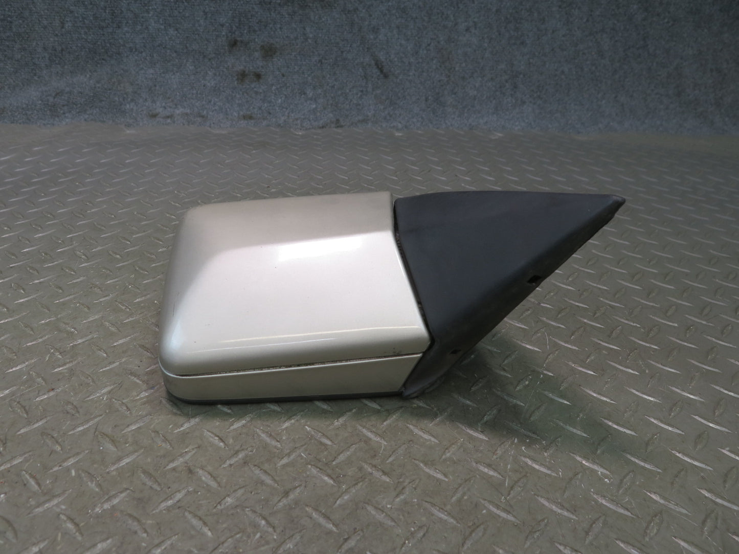 90-93 Mercedes W124 300E Right Door Exterior Side View Mirror Smoke Silver OEM