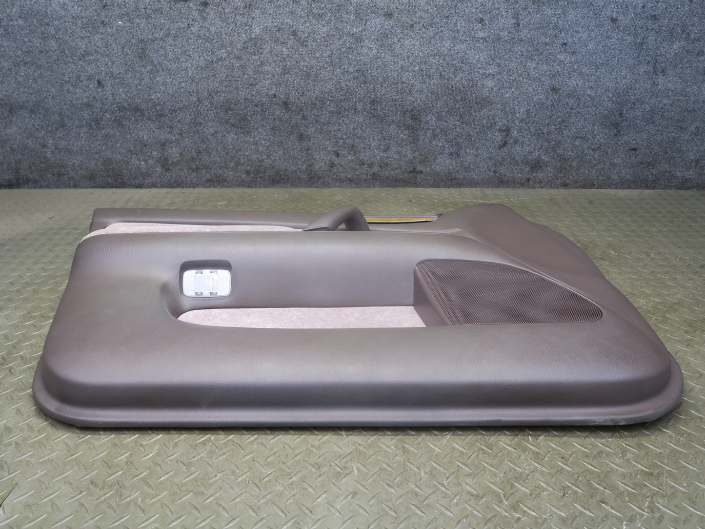95-97 Nissan Gloria Y33 VIP Front Left & Right Door Trim Cover Panel Set OEM
