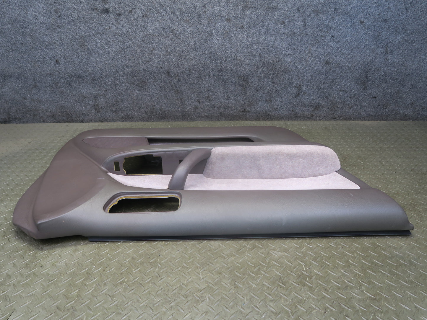 95-97 Nissan Gloria Y33 VIP Front Left & Right Door Trim Cover Panel Set OEM