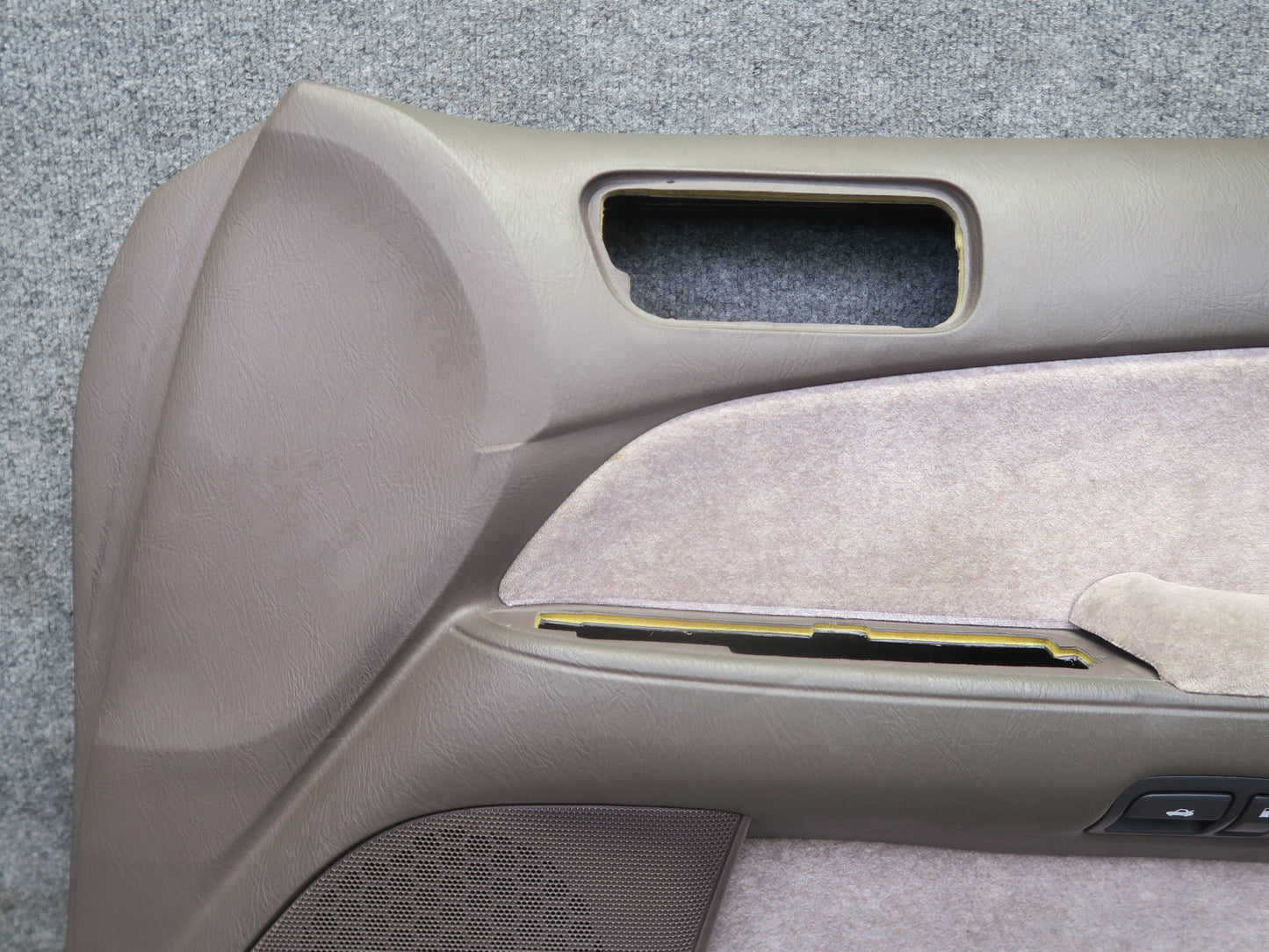 95-97 Nissan Gloria Y33 VIP Front Left & Right Door Trim Cover Panel Set OEM
