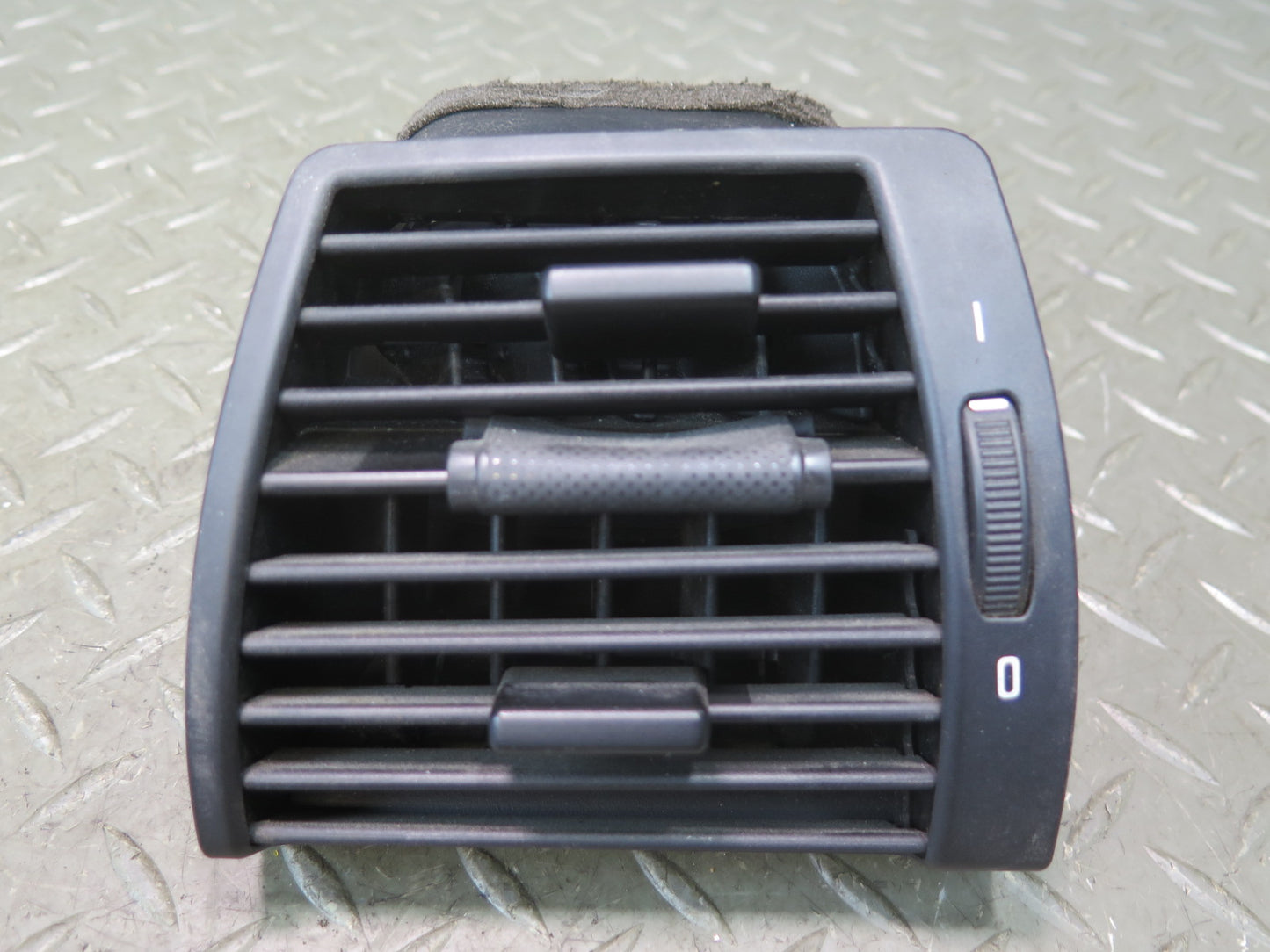 00-06 BMW E53 X5 Set of 3 Front Left Center Right A/C Air Vent Grille OEM