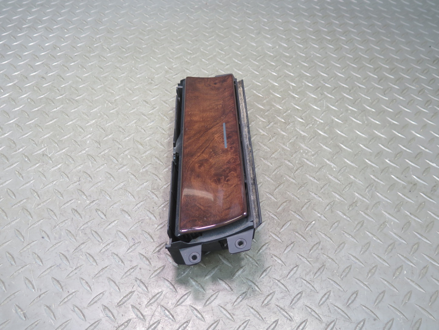 00-06 BMW E53 X5 Dash Front Center Ash Tray w Lighter 8402967 OEM