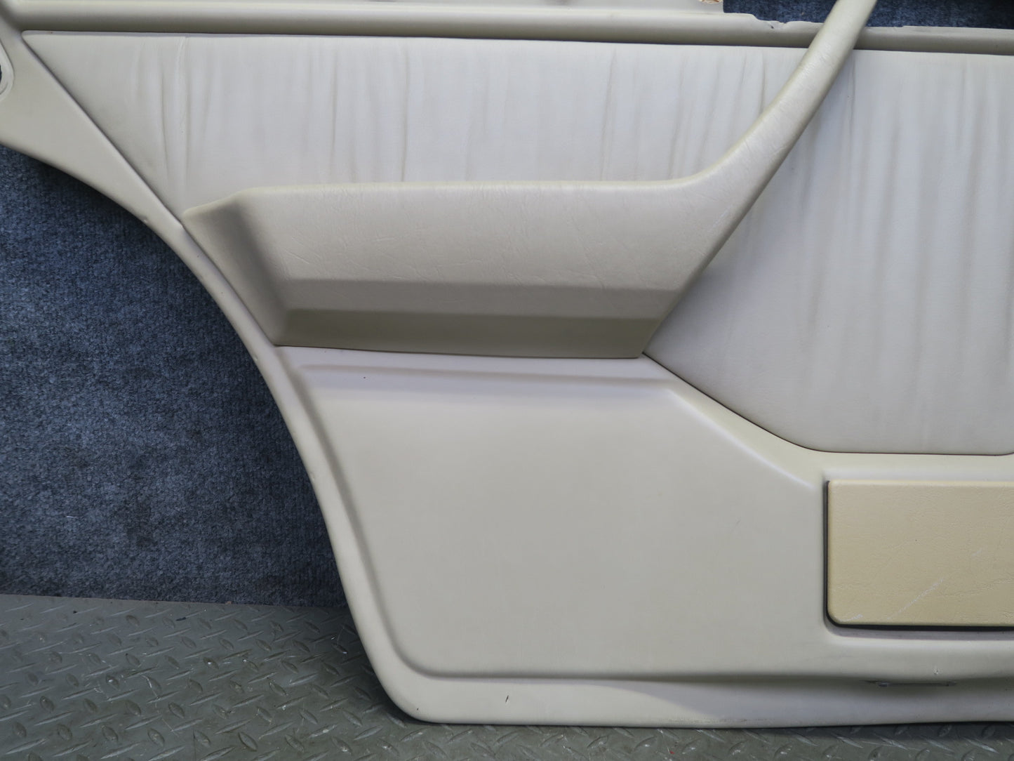 90-93 Mercedes W124 300E Set of 2 Rear Door Interior Trim Cover Panel OEM