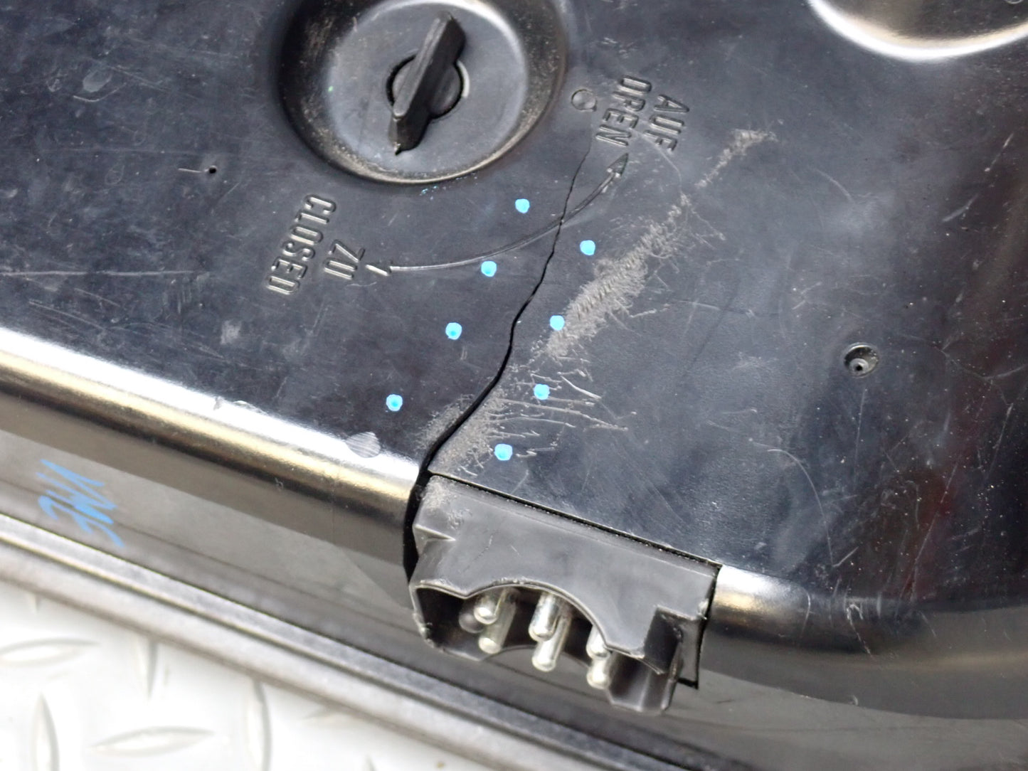 86-93 Mercedes W124 300E Rear Left Tail Light Lamp OEM