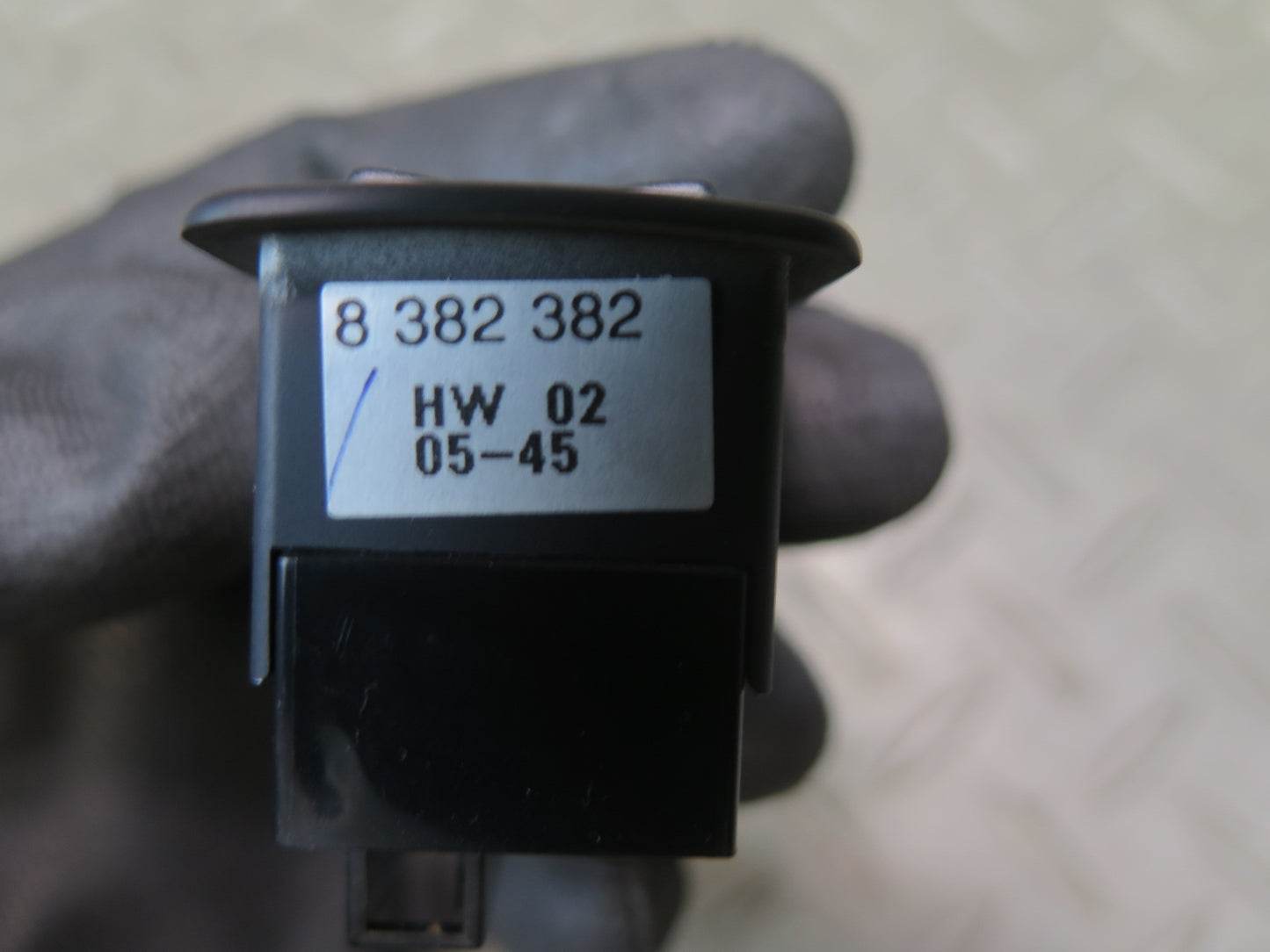 00-06 BMW E53 X5 Air Suspension Self Leveling Level Control Switch 8382382 OEM