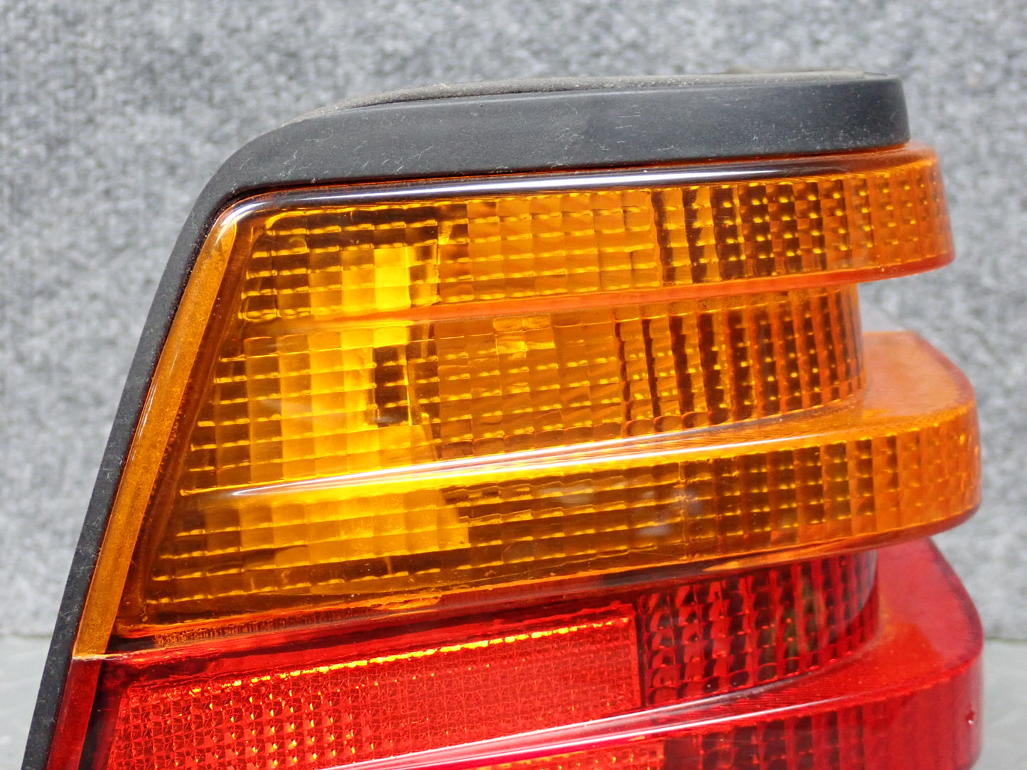 86-93 Mercedes W124 300E Rear Left Tail Light Lamp OEM