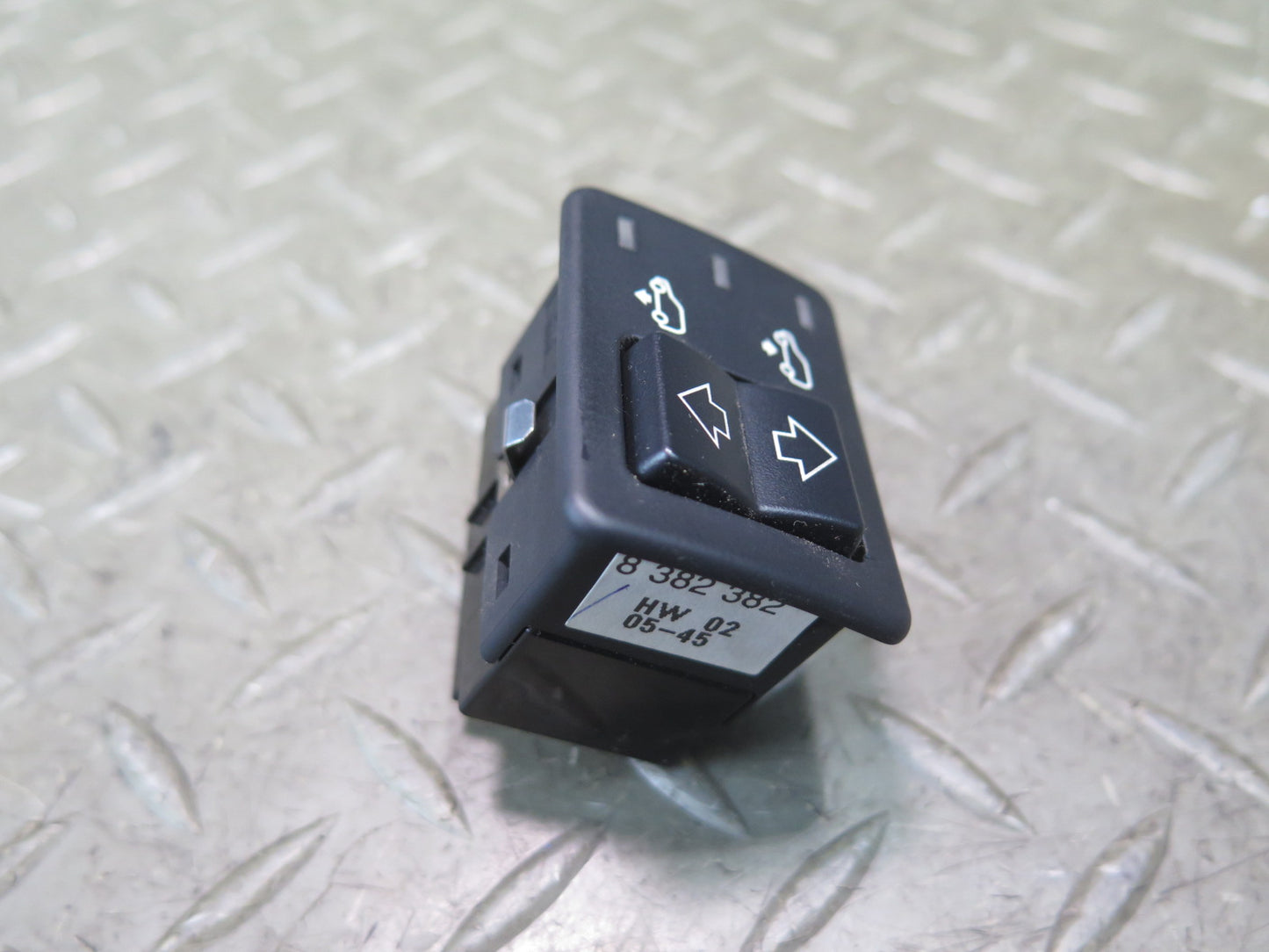 00-06 BMW E53 X5 Air Suspension Self Leveling Level Control Switch 8382382 OEM