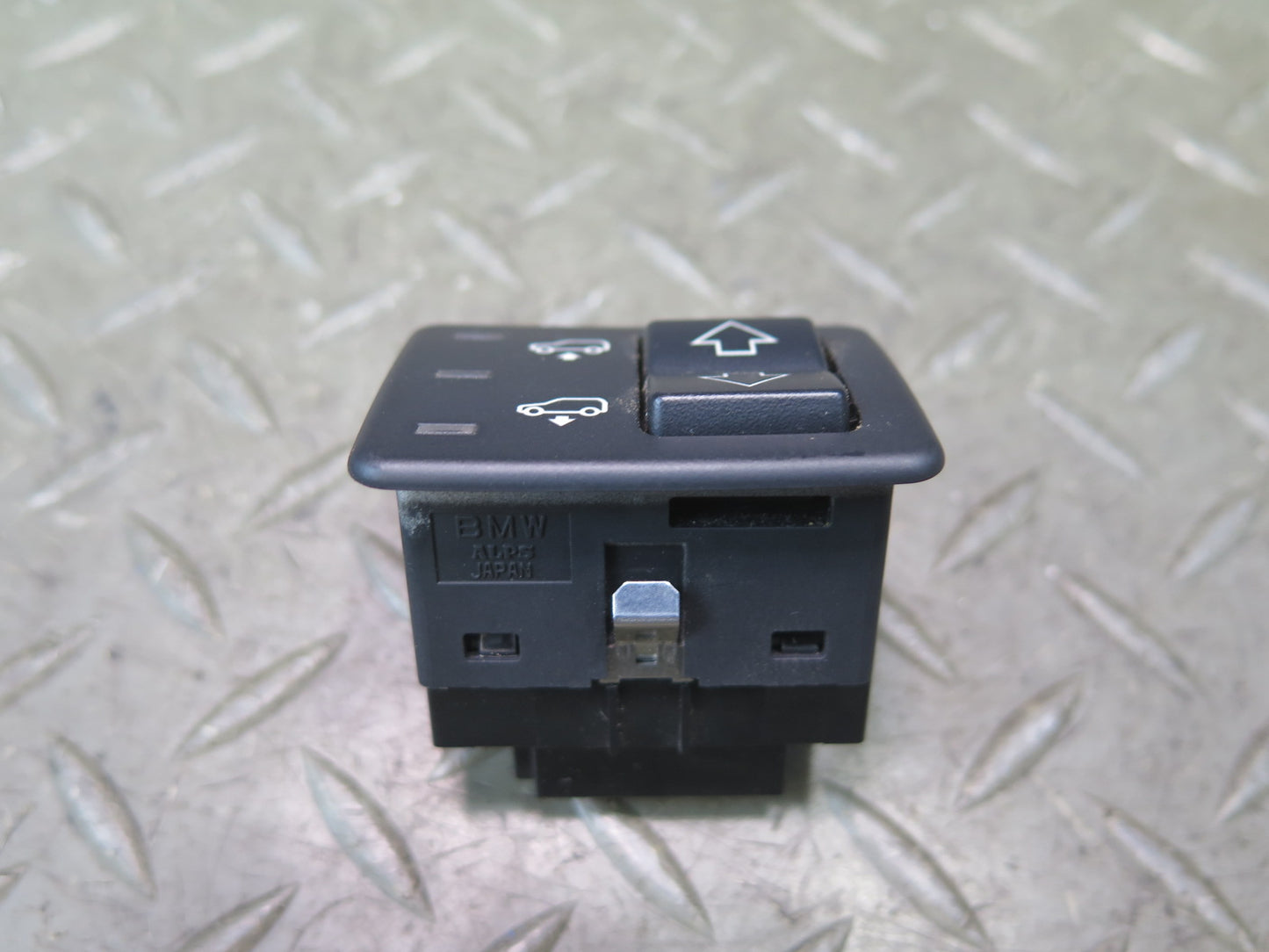 00-06 BMW E53 X5 Air Suspension Self Leveling Level Control Switch 8382382 OEM