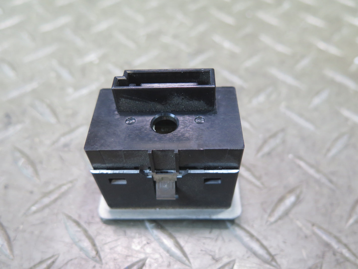 00-06 BMW E53 X5 Air Suspension Self Leveling Level Control Switch 8382382 OEM