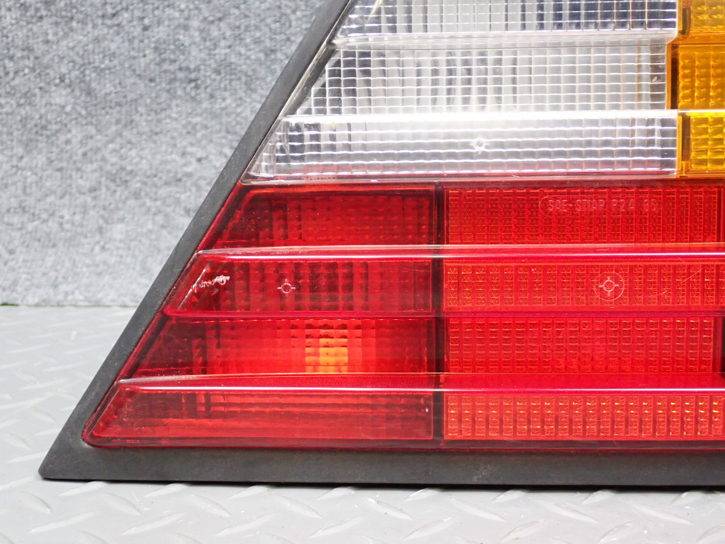 86-93 Mercedes W124 300E Rear Right Tail Light Lamp 1248200664 OEM