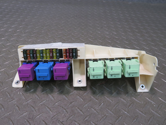 00-06 BMW E53 X5 Power Distribution Cabin Fuse Relay Box OEM