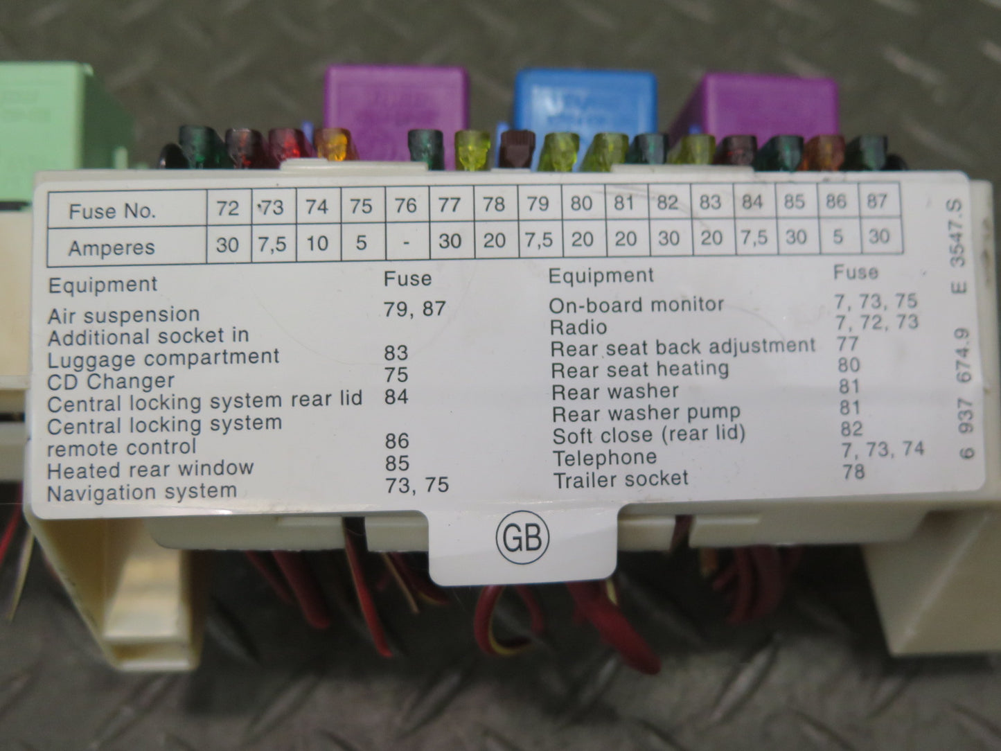 00-06 BMW E53 X5 Power Distribution Cabin Fuse Relay Box OEM