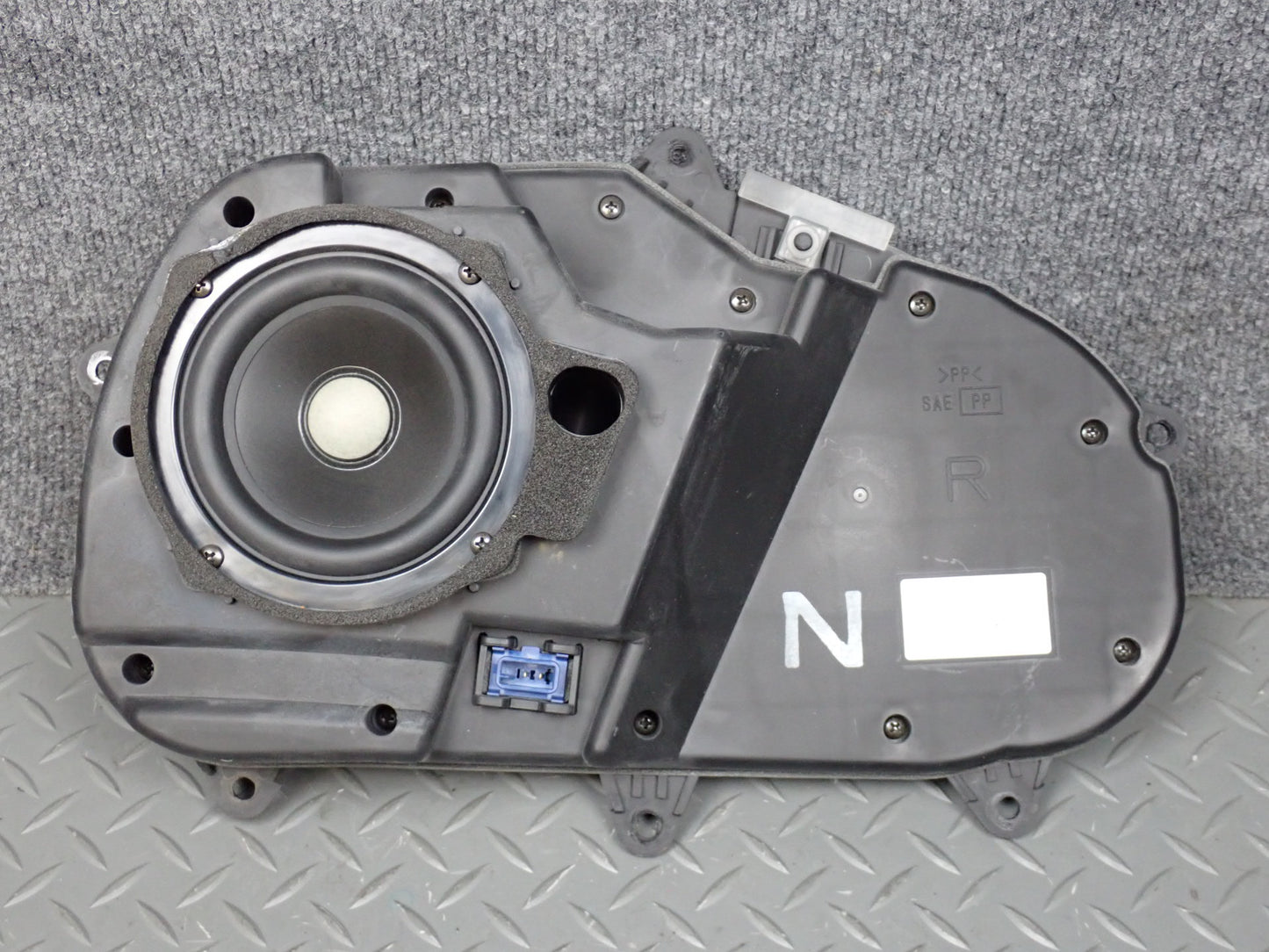 95-00 Lexus UCF20L LS400 Set of 2 Rear Left & Right Door Speaker Nakamichi OEM