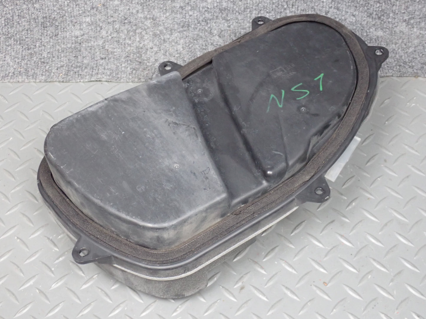 95-00 Lexus UCF20L LS400 Set of 2 Rear Left & Right Door Speaker Nakamichi OEM